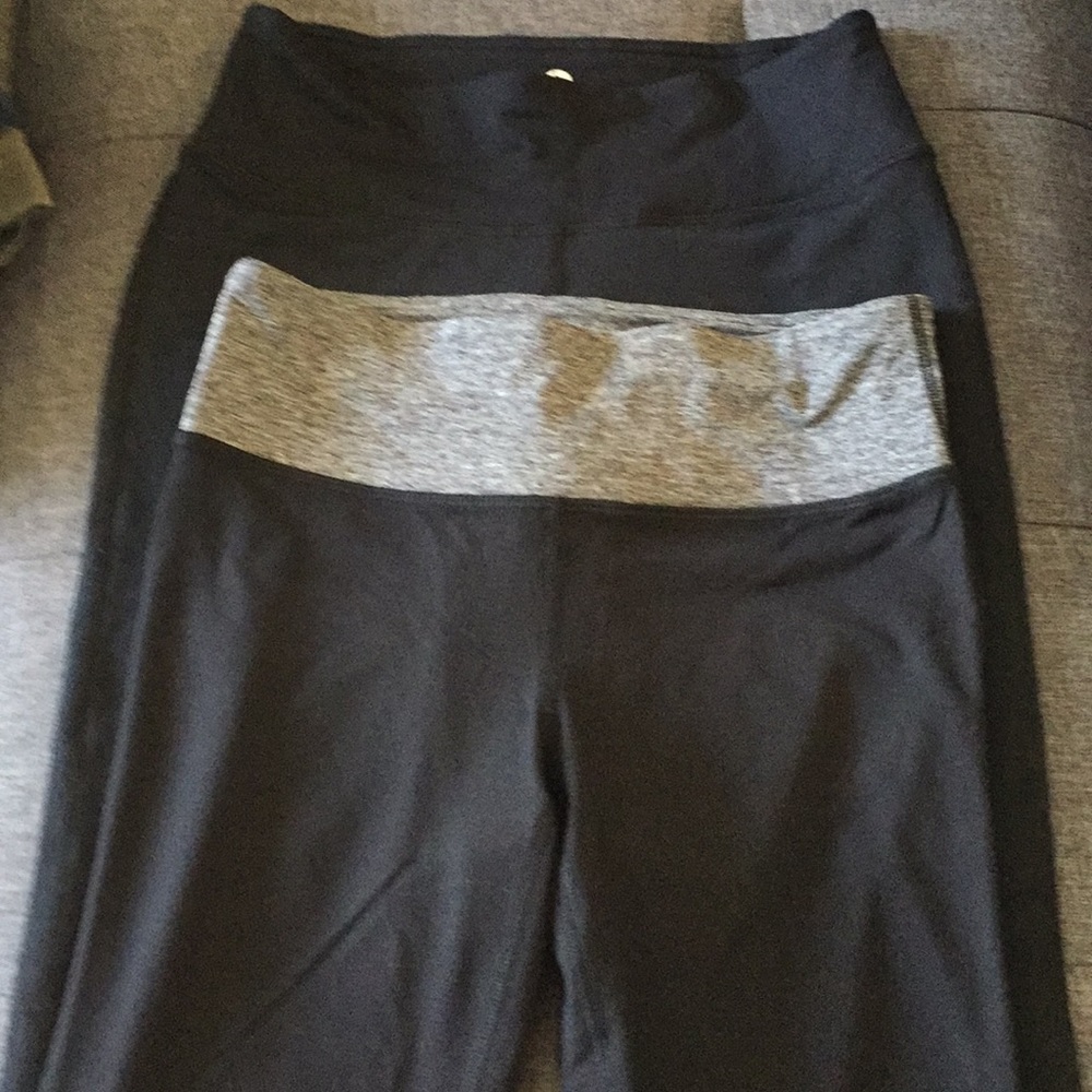 90 Degree by Reflex Yoga pair of leggings Sz Sm